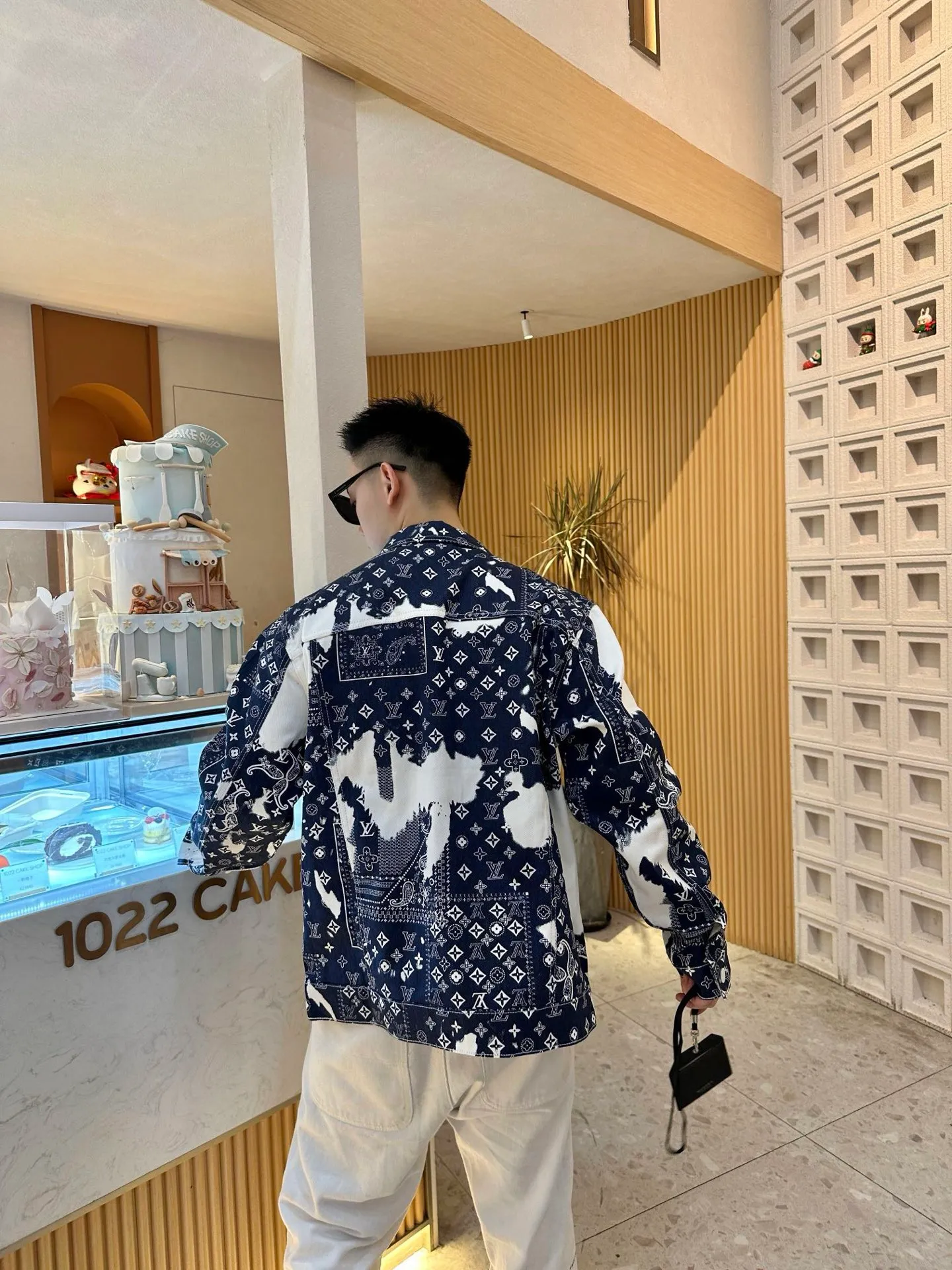 Louis Vuitton/Louis Vuitton cashew flower denim jacket